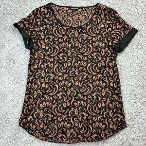 Express Blouse Womens Medium Black Lace Scoop Neck Short Sleeve Cuffed See Thru